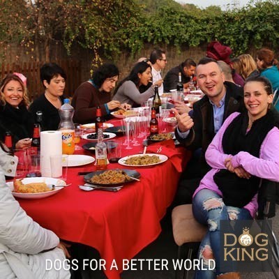 DOGKING, La comida de Navidad de DOGKING DOGKING, La comida de Navidad de DOGKING
